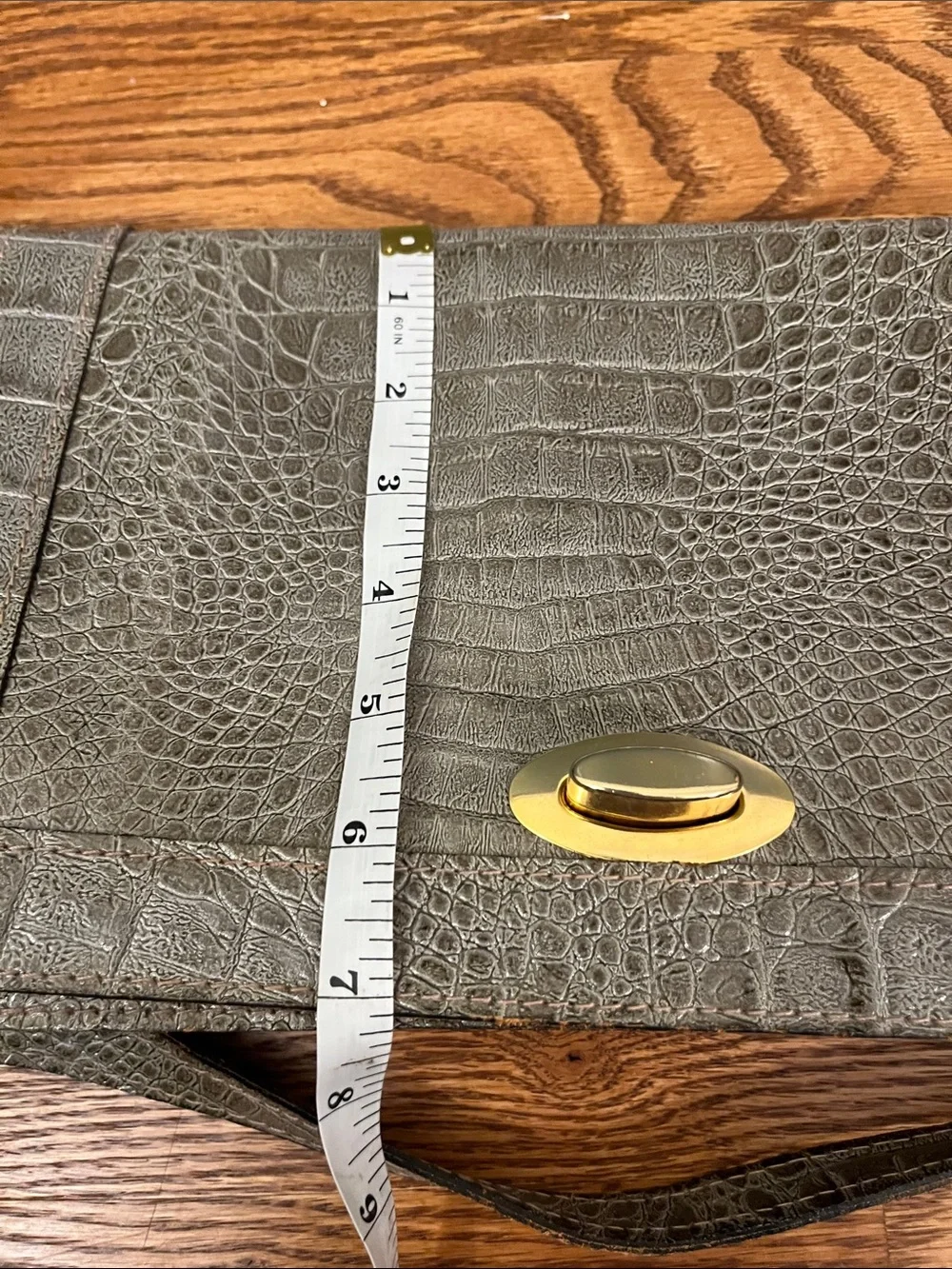 Croc-Embossed Gray Leather Shoulder Bag with Turn-Lock